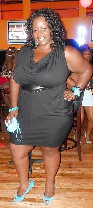 25P BBW's thick and confident