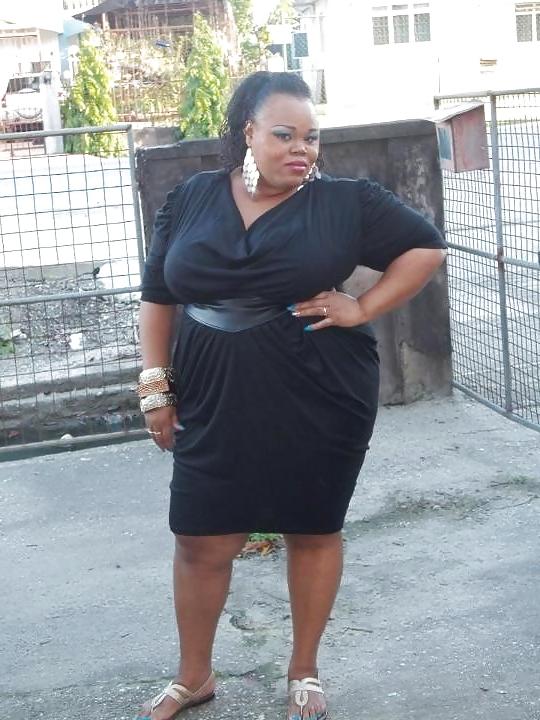 25P BBW's thick and confident