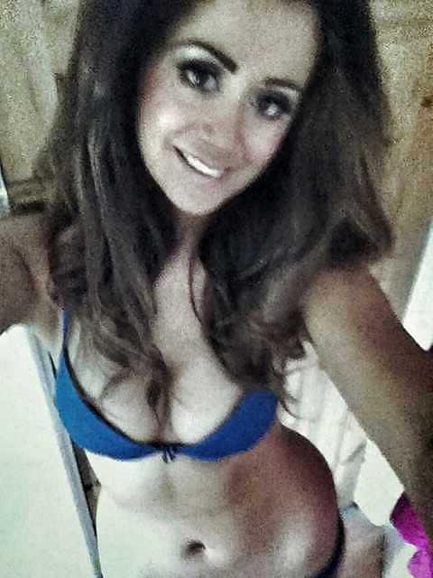 20P Hot British teens 12