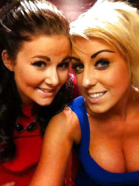 20P Hot British teens 12