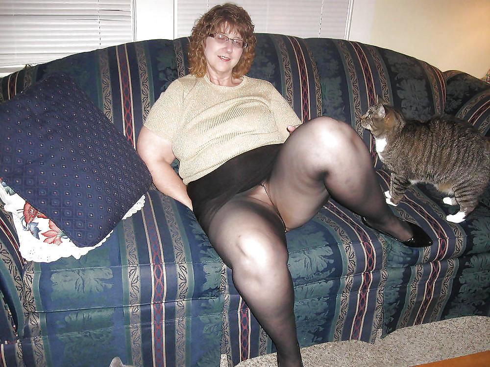 25P Bbw in pantyhose