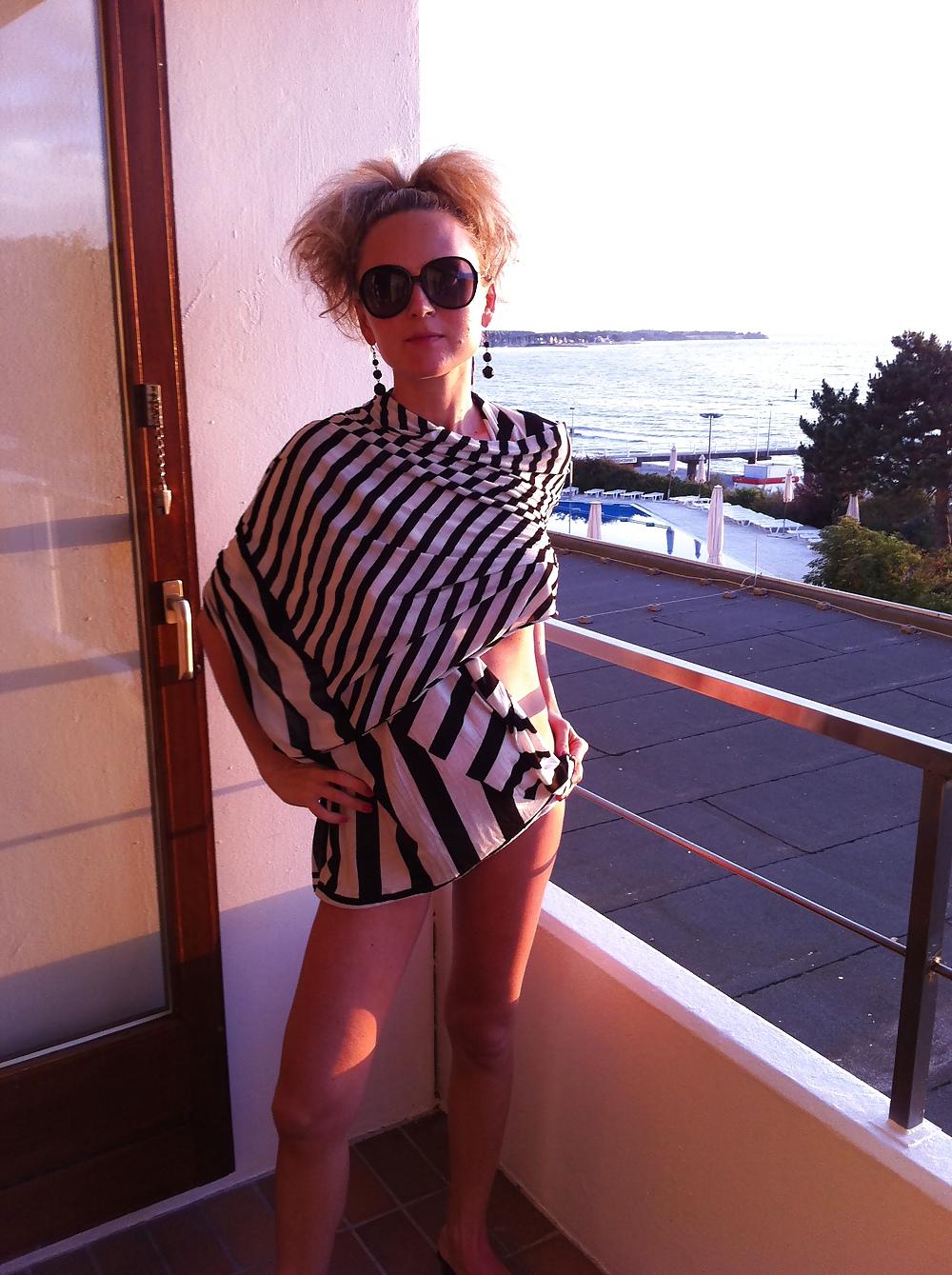 25P Ukrainian preggo milf