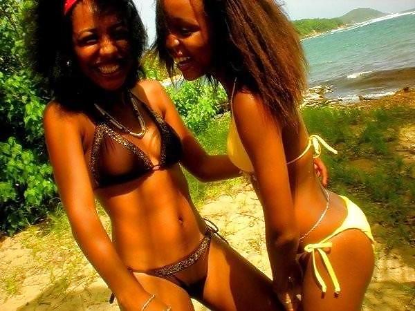 25P UNSCHULSDSBLONDIE LIEBT BLACK GIRLS 030