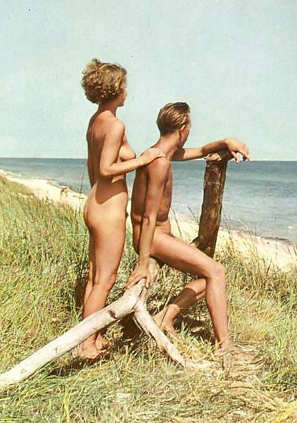18P Retro nudism 