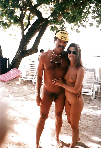 18P Retro nudism 
