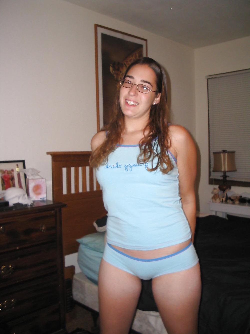 10P Ex girlfriends or females who love my cock