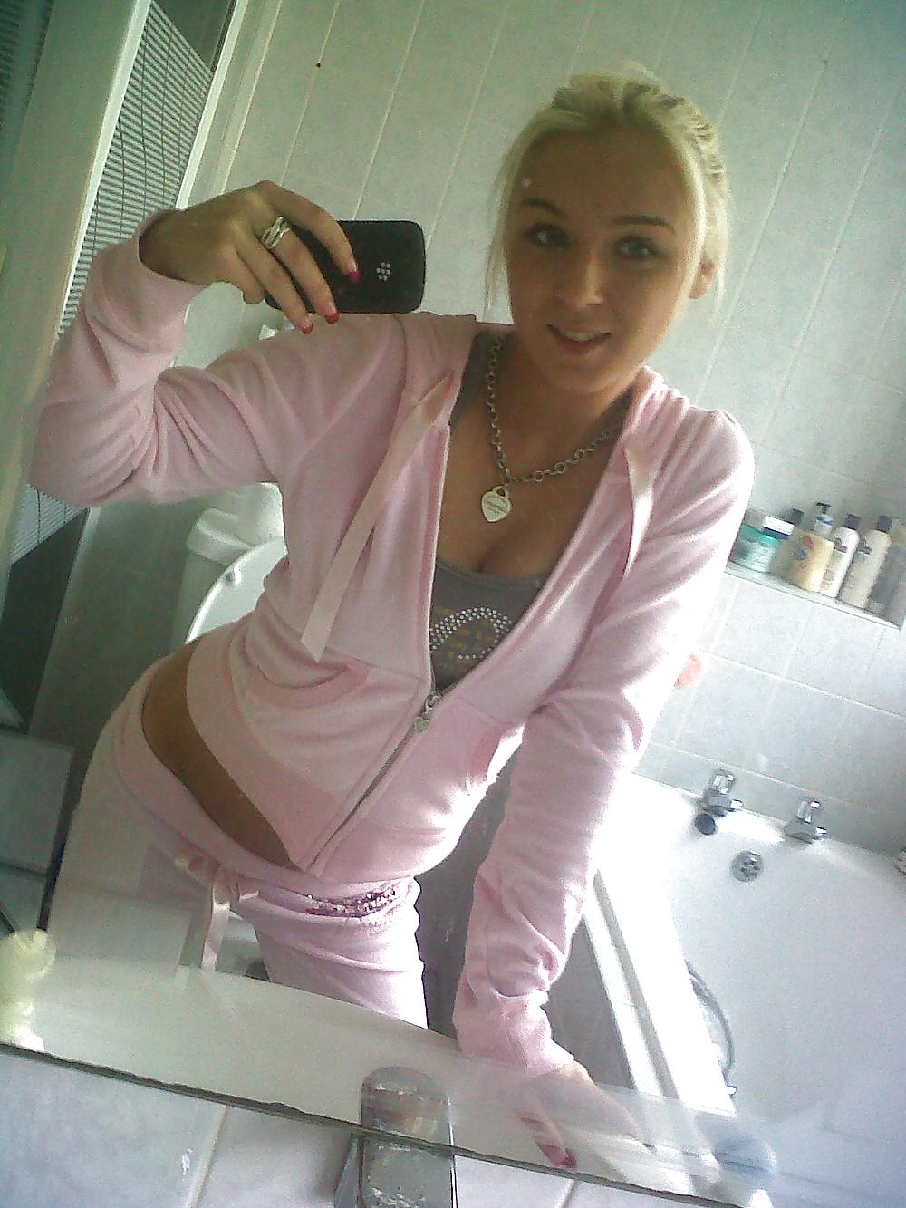 25P British Facebook Teens