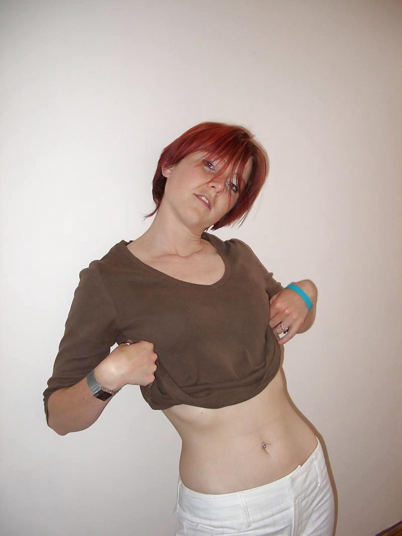 22P Gorgeous Redhead Amateur Likes To Blow Cock