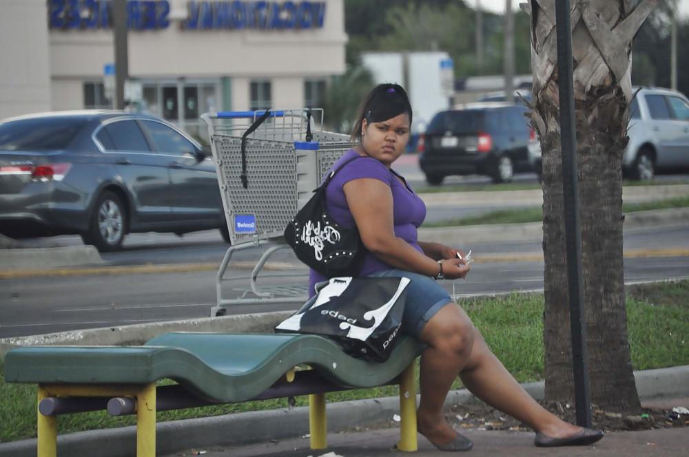 22P BBW's in Public - Juciy Fat Asses