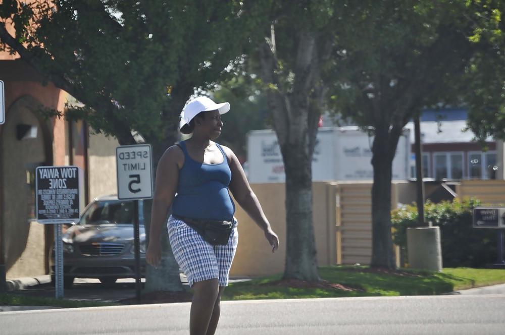 22P BBW's in Public - Juciy Fat Asses