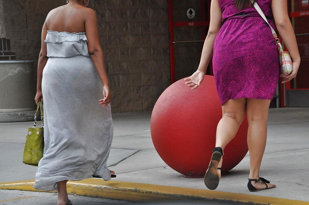22P BBW's in Public - Juciy Fat Asses