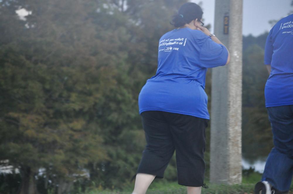 22P BBW's in Public - Juciy Fat Asses