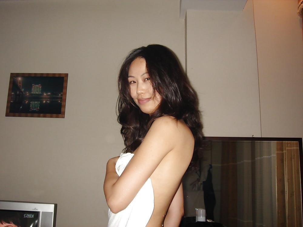 14P Korean girl taking a shower