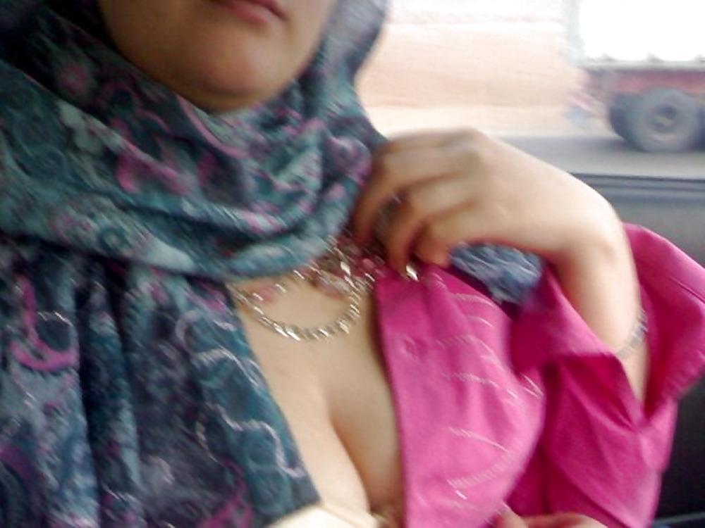 22P Sexy turkish hijab