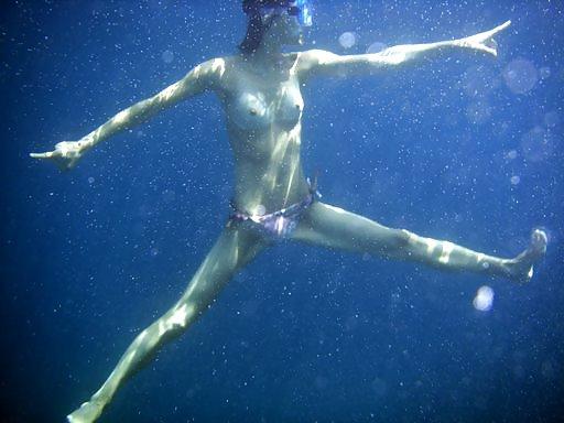 23P Underwater Teens, Girls II