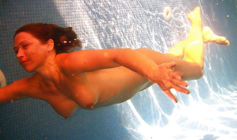 23P Underwater Teens, Girls II