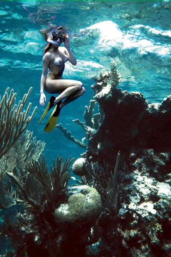 23P Underwater Teens, Girls II