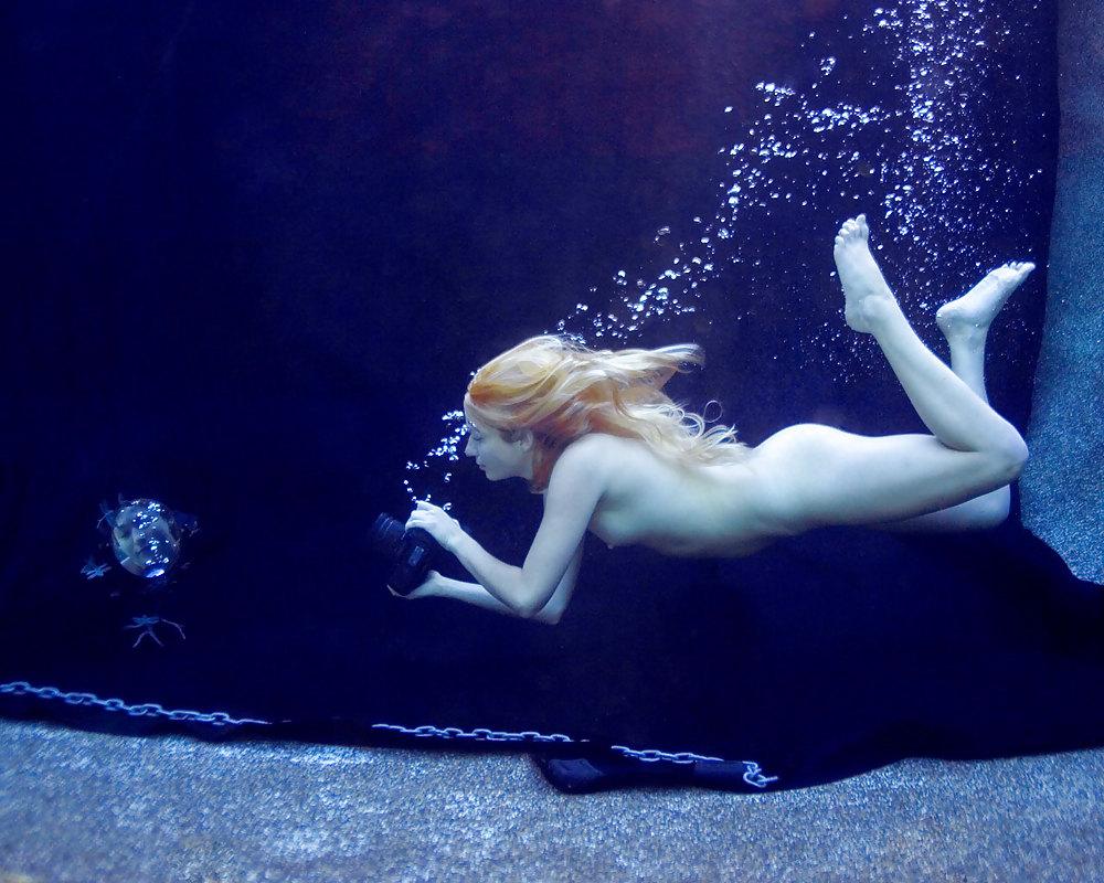23P Underwater Teens, Girls II