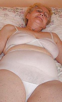 20P Mature-BBW-Ladies 194