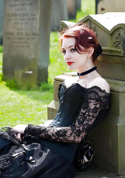 17P I took a fancy for some girls from the gothic side today...