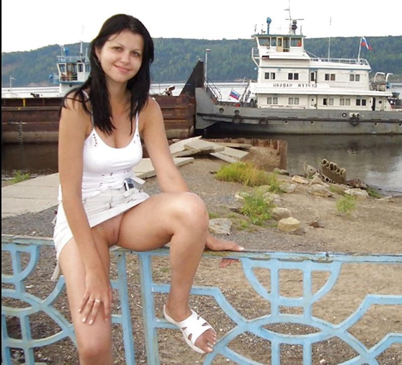 23P Exhibiendose en publico