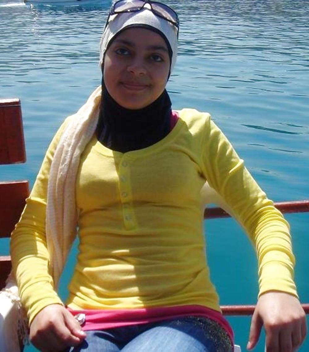 5P Arab turkish girls 15