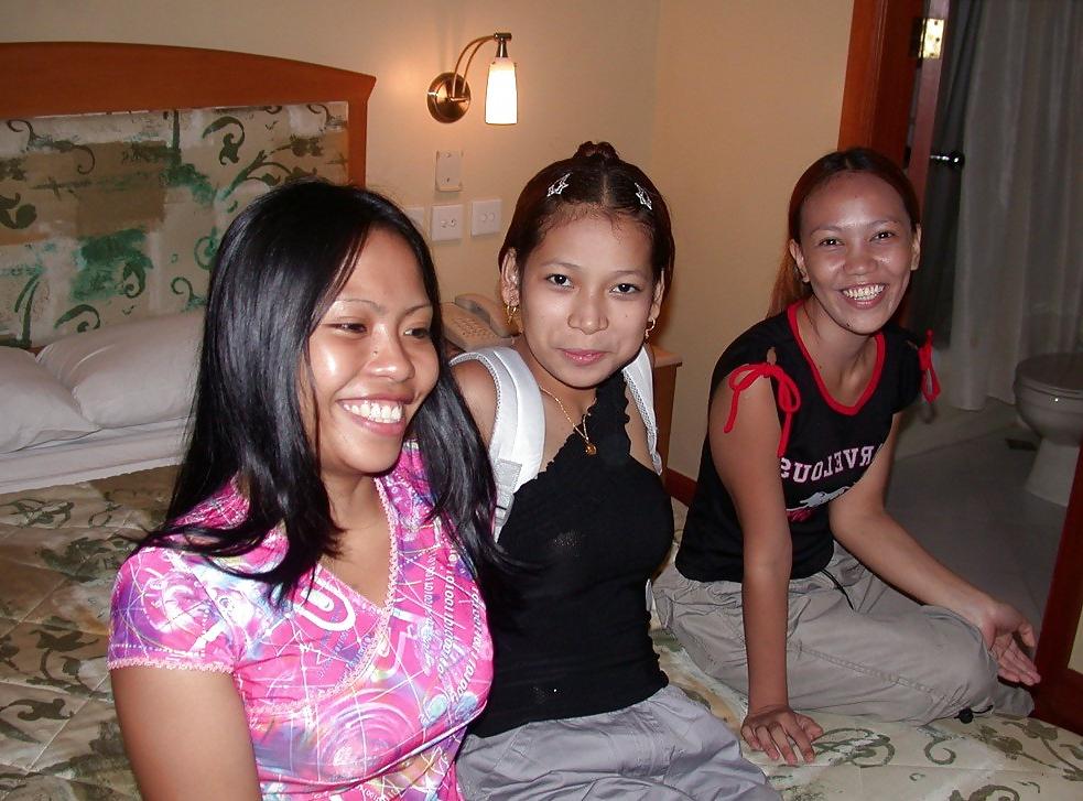 15P 3 Asian lesbians