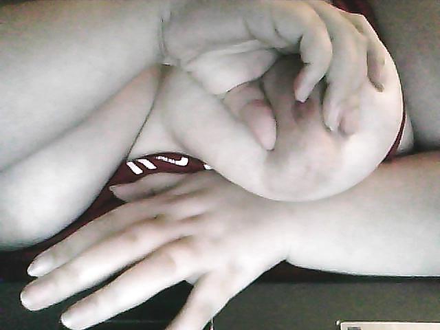 21P Nipple Love