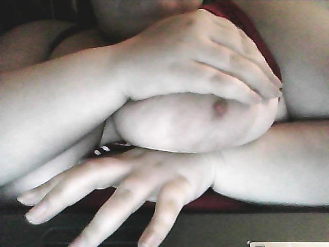 21P Nipple Love