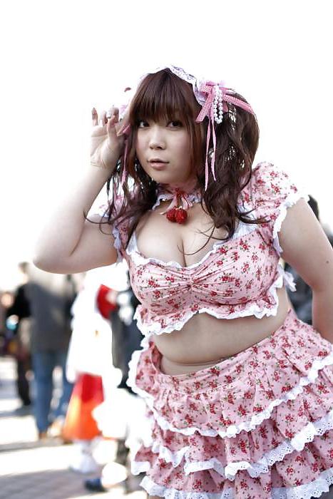 25P Asian BBW's