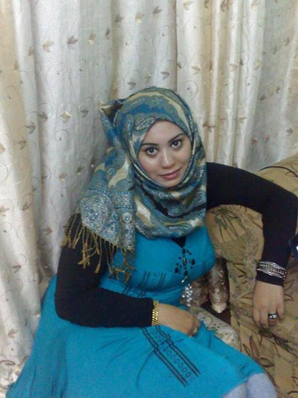 8P Arab turkish girls 17