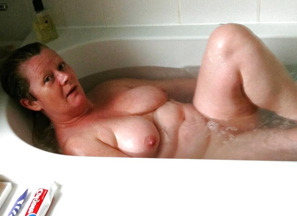 20P Busty women 308 (Shower special)
