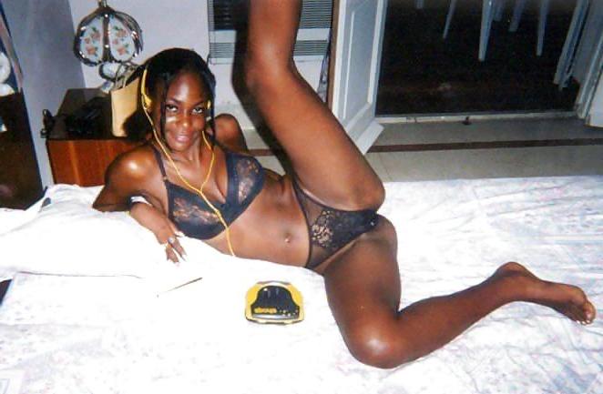 25P UNSCHULSDSBLONDIE LIEBT BLACK GIRLS 064