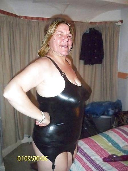 20P Mature-BBW-Ladies 215