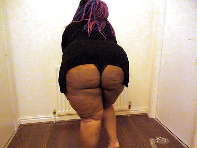 25P Big Black Betty Will Whoop Your Ass