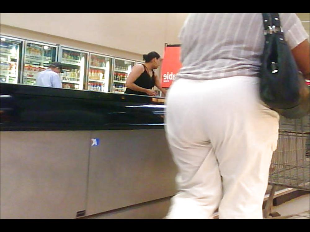 16P Big Black BBW Granny Ass