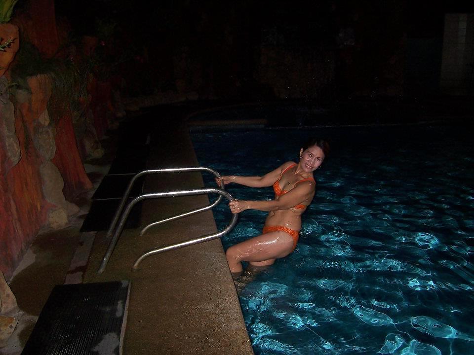 25P Asian MILF aunty arlene
