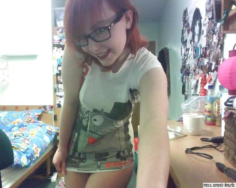 19P Nerdy hipster Lauren