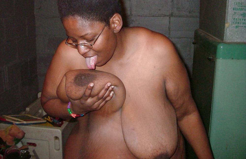 5P OLD FAT BLACK HOE