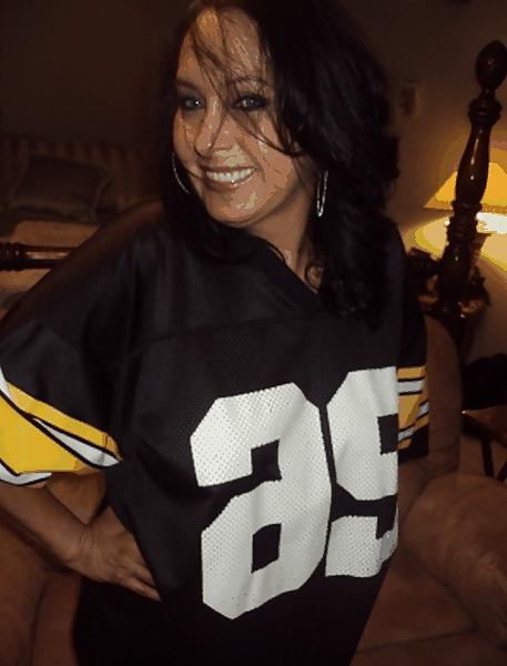 25P Neighbor's sexy slut wife