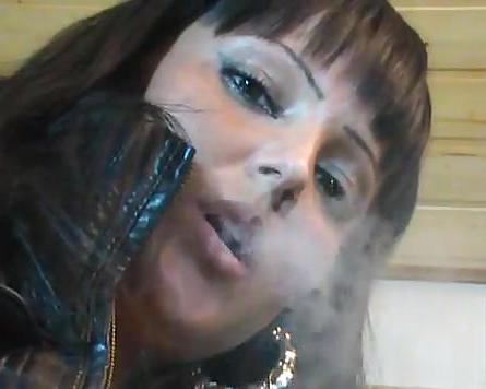 25P German smoking fetish Queen - Sandra