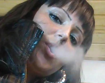 25P German smoking fetish Queen - Sandra