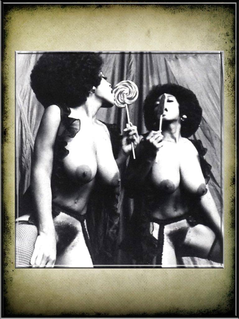 25P Vintage black beauties B&W