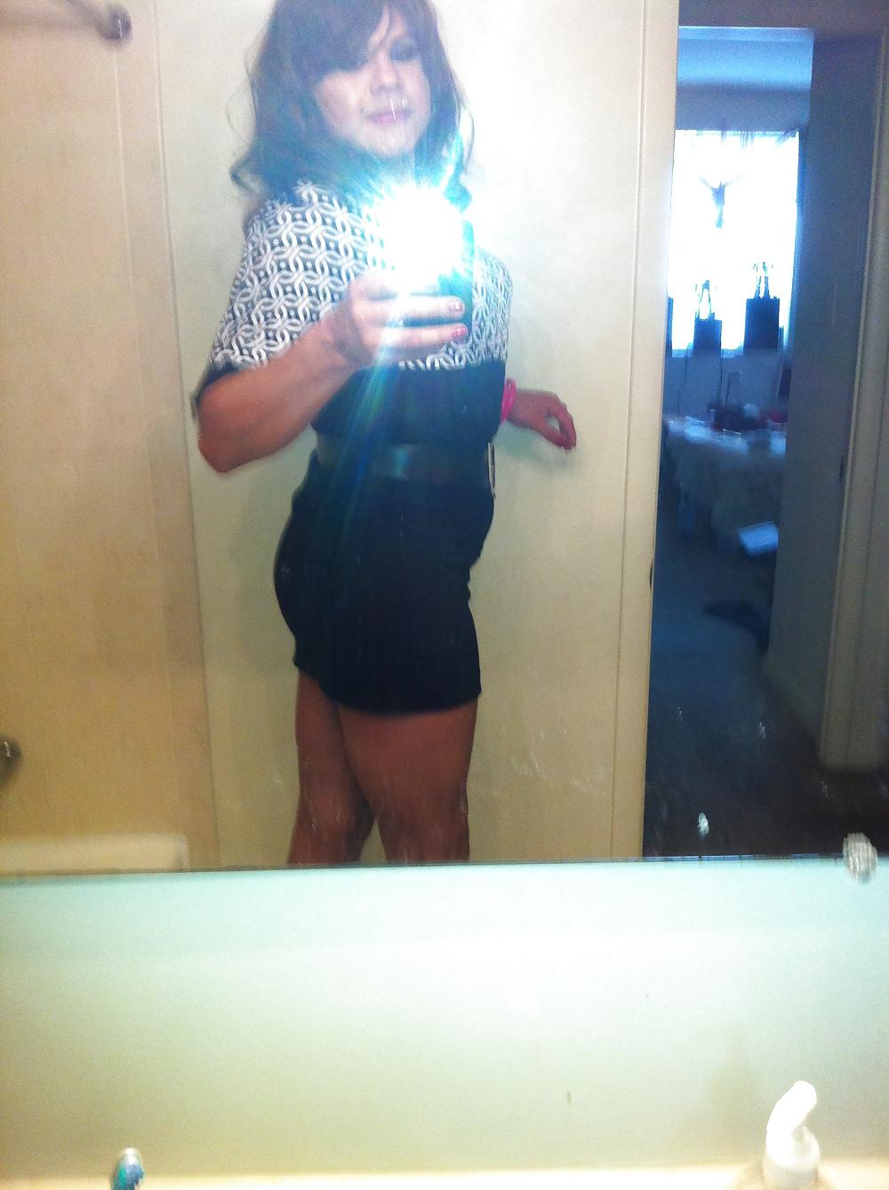 20P Sexy latina transvestite