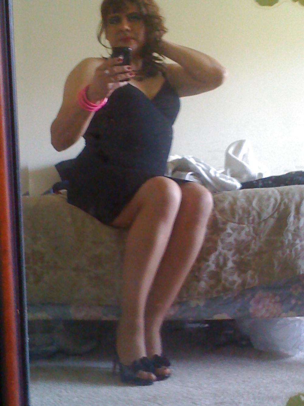 20P Sexy latina transvestite