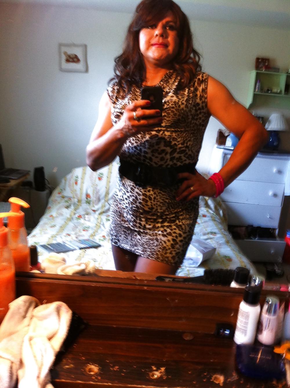 20P Sexy latina transvestite