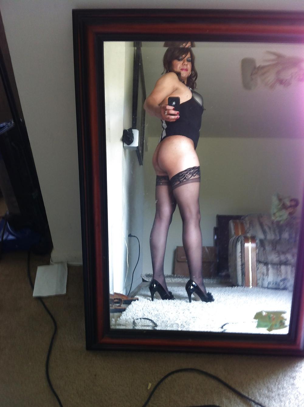 20P Sexy latina transvestite