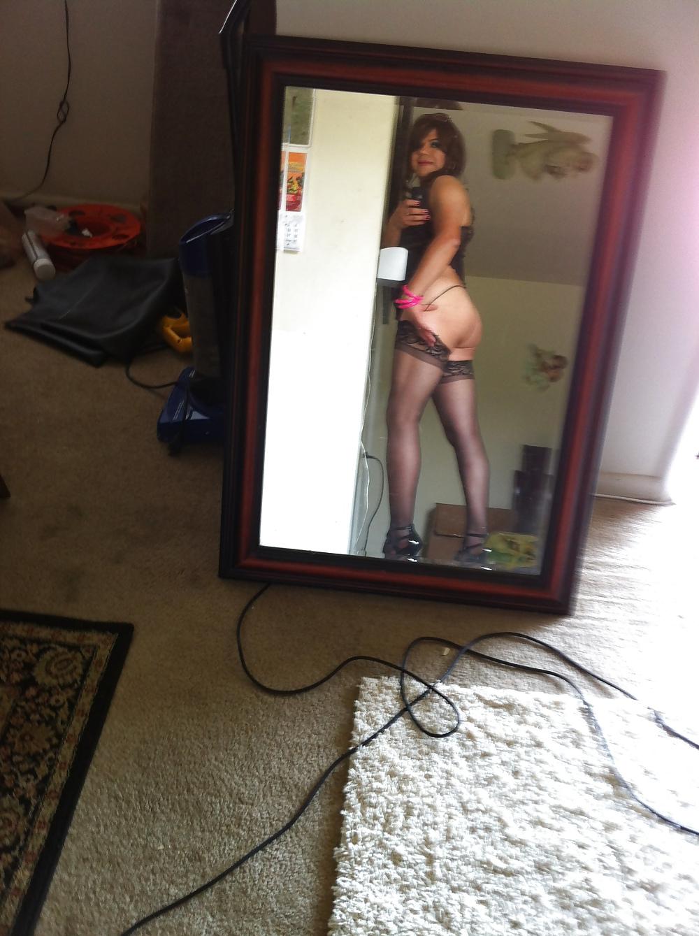 20P Sexy latina transvestite