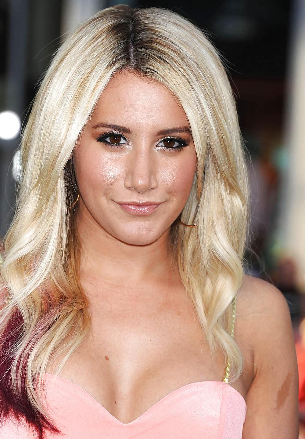 9P Disney girls - cleavage pics