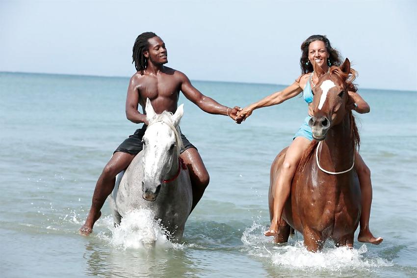 24P Riding ladies 